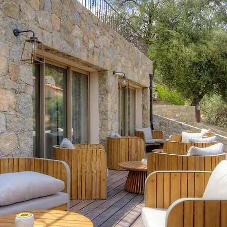 Casale Olmia Hotel 4*