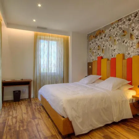 Casale Olmia 4*